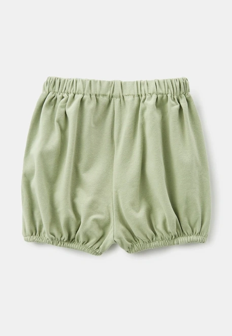 Комплект из футболки и шорт