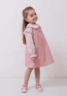 Платье в серо-розовом цвете для малышей
