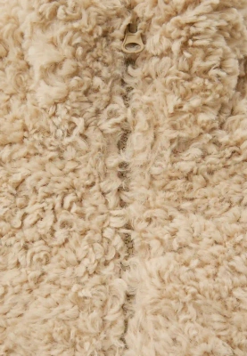 Жилет Балу из искусственного меха в бежевом цвете Жилет Балу из искусственного меха в бежевом цвете