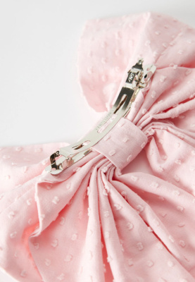 Заколка-бантик