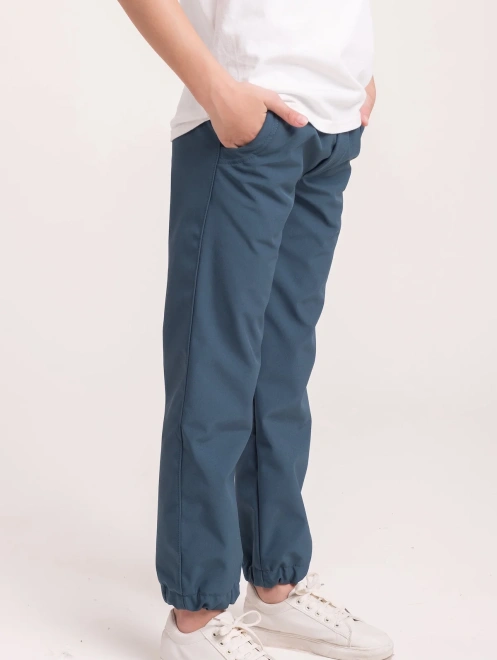 Брюки из влагозащитного материала