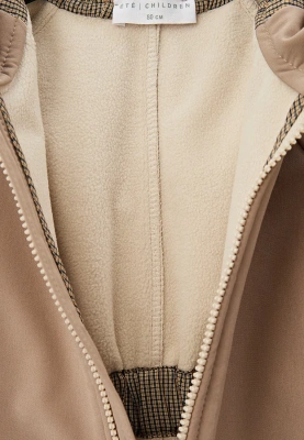 Комбинезон для малышей из прогулочной ткани