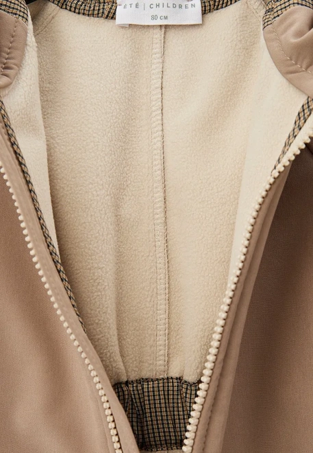 Комбинезон для малышей из прогулочной ткани