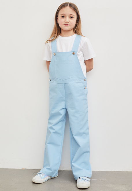 Комбинезон оверсайз для девочки из денима в голубом цвете