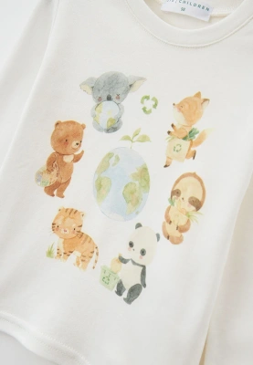 Лонгслив из хлопкового трикотажа и принтом в стиле эко