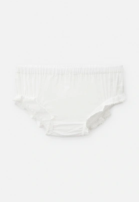 Комплект крестильный из платья, панталон и чепчика в белом цвете