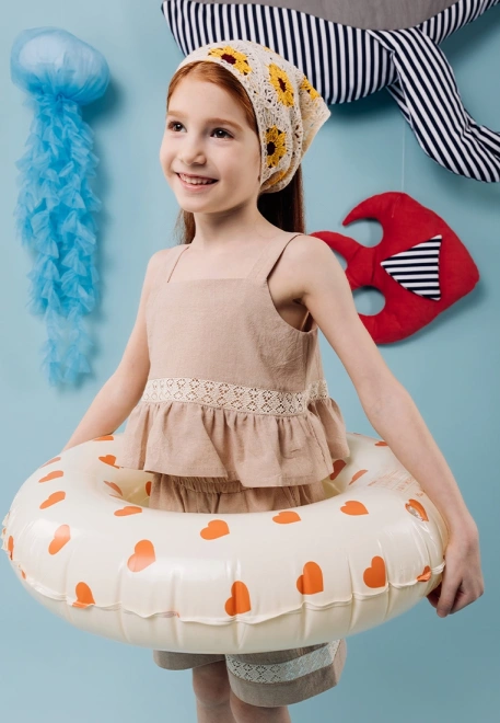 Костюм из майки и шорт