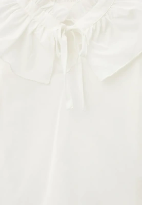 Блузка из сорочечной ткани