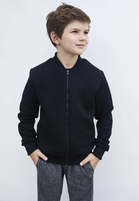 Бомбер на молнии из стеганного трикотажа черного цвета