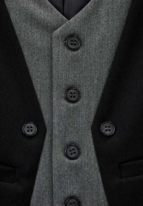 Жилет классический на мальчика из костюмной ткани