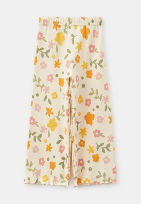 Пижама для девочек в молочном цвете