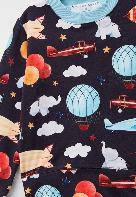 Костюм для мальчика с шортами и свитшотом