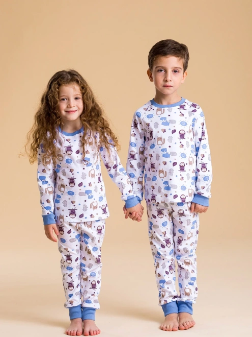 Пижама из мягкого трикотажа с манжетами на рукавах и брюках