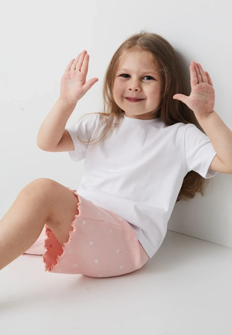 Шорты из трикотажа в рубчик с принтом ромашки