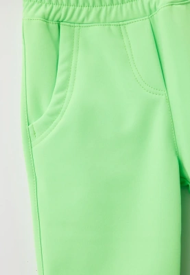 Брюки из влагозащитного материала в салатовом цвете