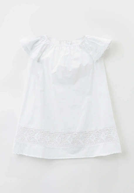 Платье белое из хлопка с широким кружевом на юбке