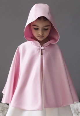 Кейп Эва из атласа в розовом цвете