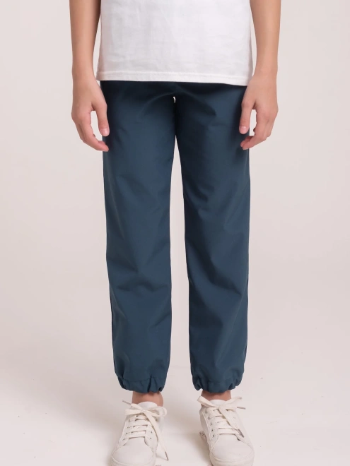 Брюки из влагозащитного материала