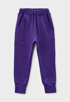 Костюм из свитшота с единорогами и фиолетовыми брюками