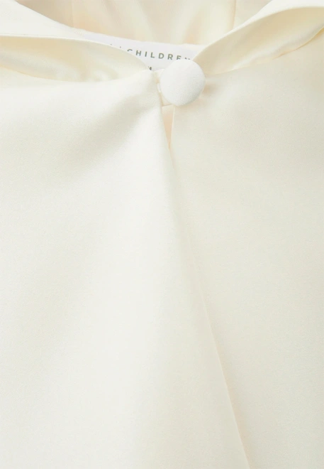 Кейп Эва из атласа в молочном цвете