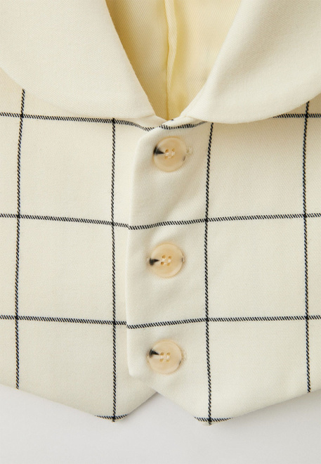 Жилет в клетку молочного цвета для мальчиков