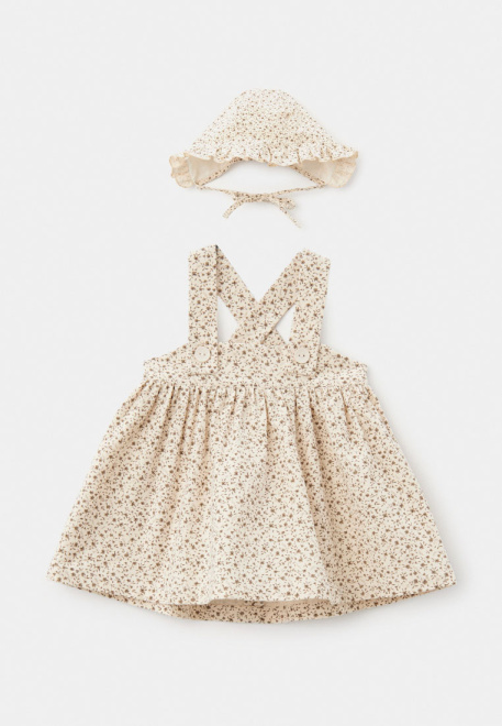 Комплект из сарафана и чепчика